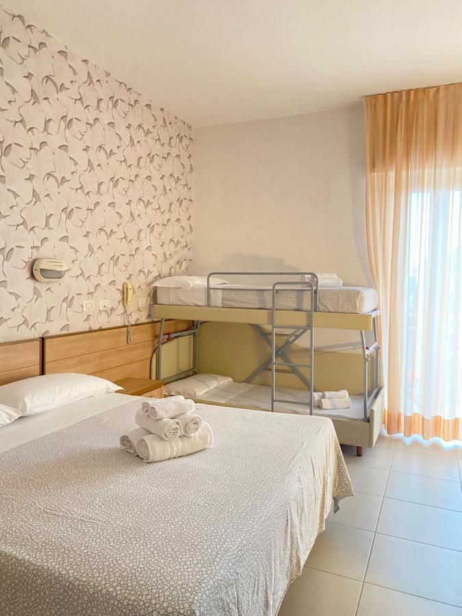 Hotel Ravello Adults Only Rimini Luaran gambar